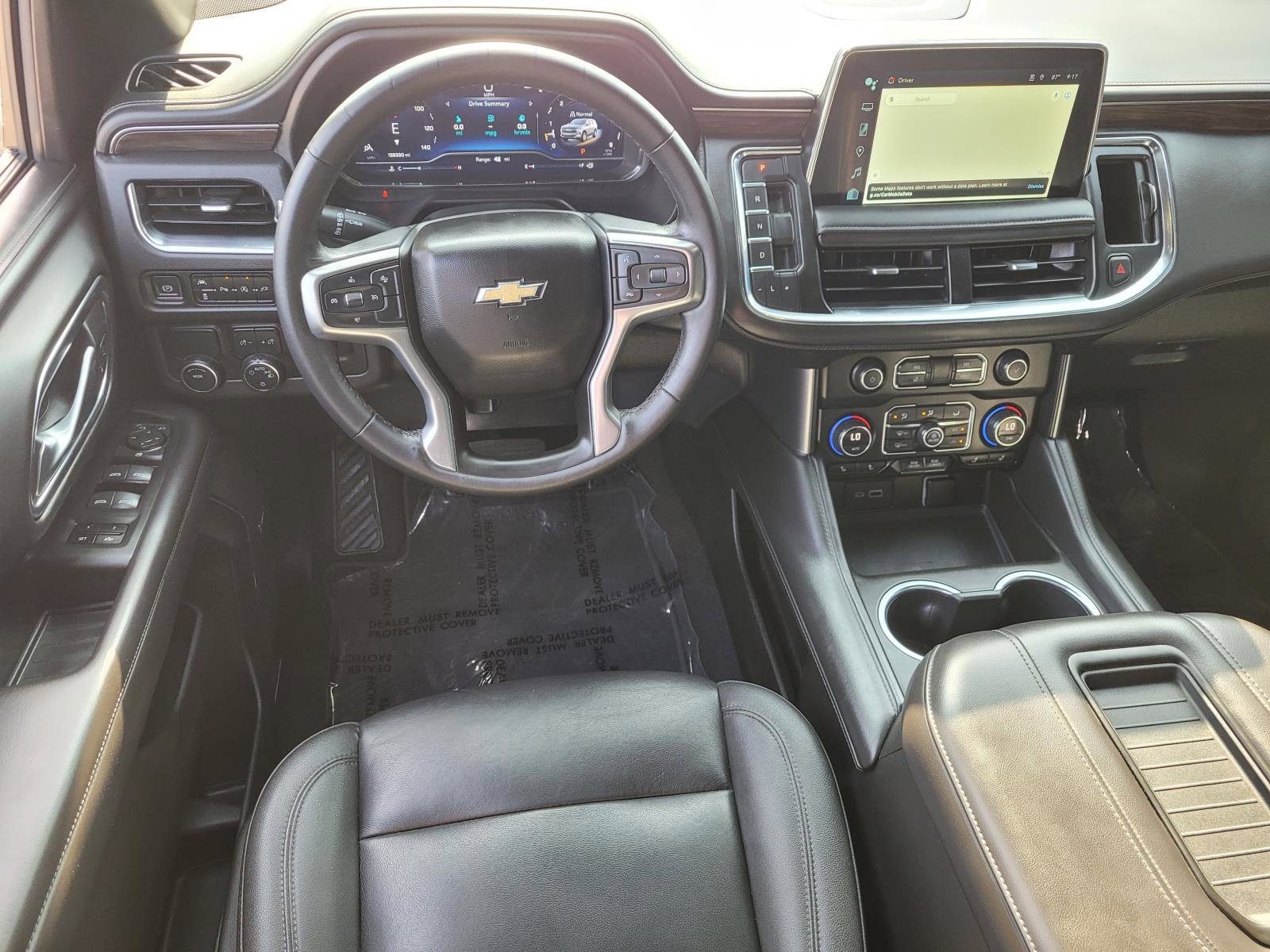 Used 2022 Chevrolet Suburban LT RWD image 15