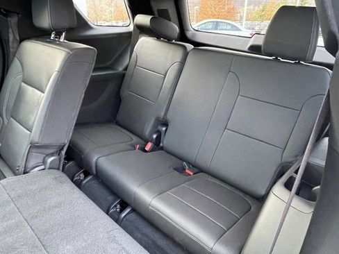 Certified 2023 Chevrolet Traverse LT w/ LT Premium Package image 40