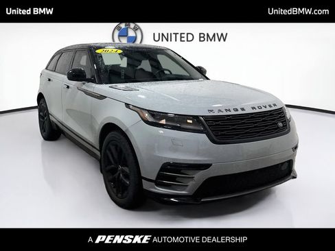 Used 2024 Land Rover Range Rover Velar Dynamic SE AWD/4WD image 3