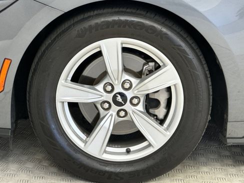Used 2024 Ford Mustang Coupe RWD image 12