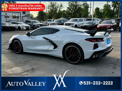 Used 2022 Chevrolet Corvette Stingray Preferred Cpe w/ Engine Appearance Package RWD image 3