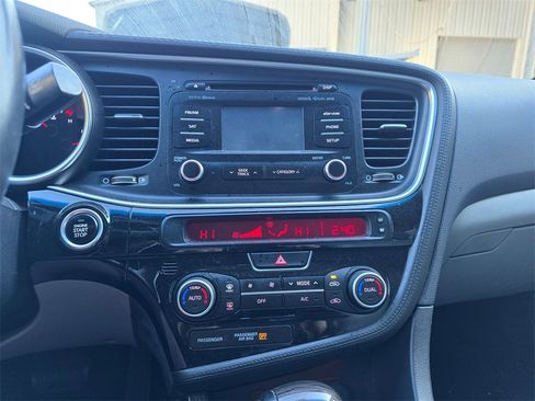 Used 2015 Kia Optima EX w/ EX Premium Package image 5