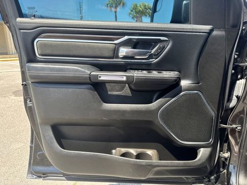Used 2025 RAM 1500 Laramie AWD/4WD image 14