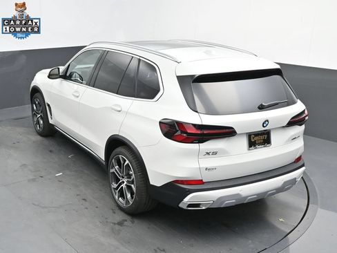 Used 2026 BMW X5 xDrive40i w/ Climate Comfort Package AWD/4WD image 40