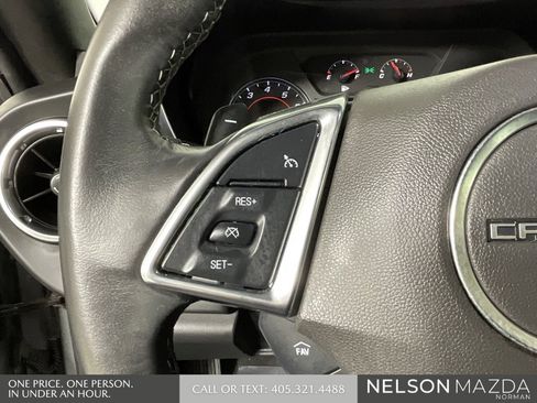 Used 2024 Chevrolet Camaro LT image 34