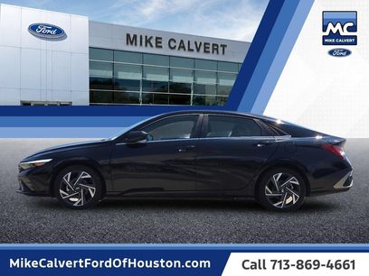 Used 2025 Hyundai Elantra SEL