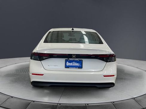 Certified 2025 Honda Accord SE image 4