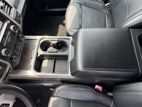Used 2019 Ford F250 Lariat AWD/4WD image 27