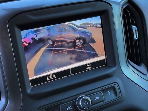 Used 2023 Chevrolet Silverado 1500 Custom image 20