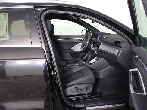 Used 2023 Audi Q3 2.0T Premium Plus w/ Premium Plus Package image 30