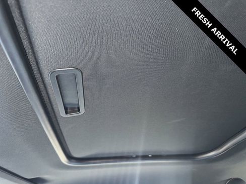 Used 2019 Chevrolet Camaro SS image 15