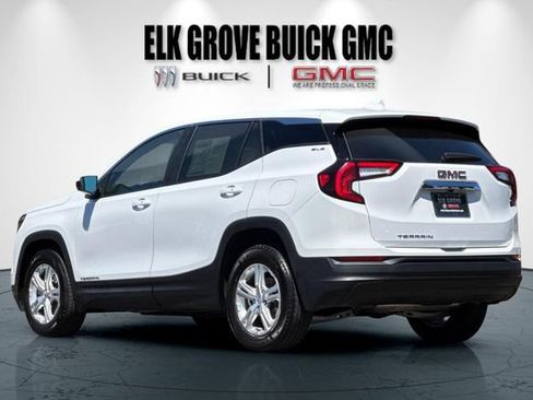 Used 2024 GMC Terrain SLE FWD image 6
