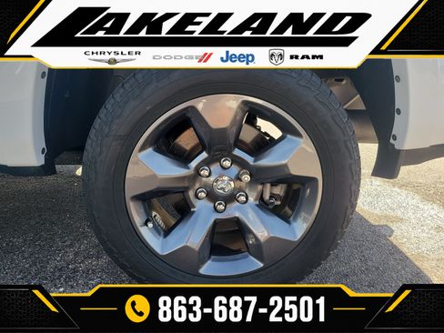 Used 2023 RAM 1500 Big Horn AWD/4WD image 9