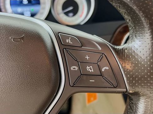 Used 2014 Mercedes-Benz C 300 C 300 image 32