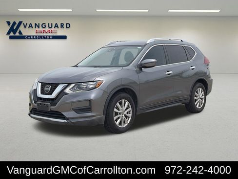Used 2019 Nissan Rogue SV FWD image 3