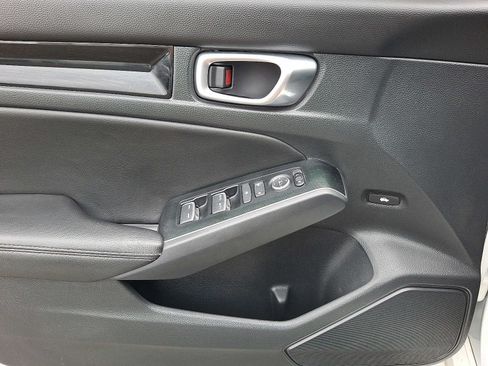 Used 2024 Honda Civic Touring image 13