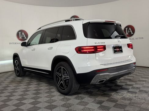 New 2026 Mercedes-Benz GLB 250 4MATIC image 7