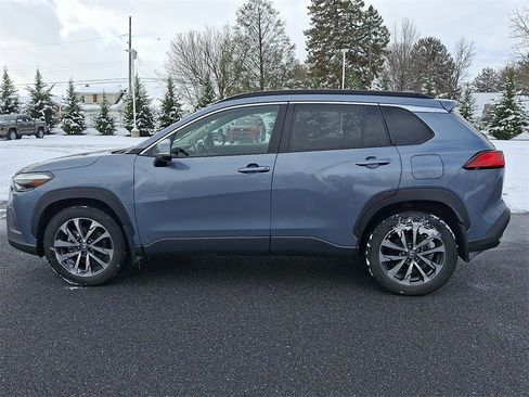 Certified 2023 Toyota Corolla Cross XLE w/ Convenience Package image 7