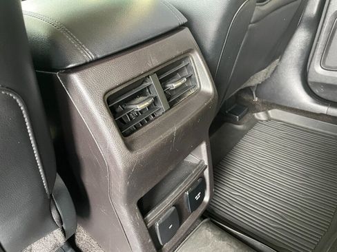 Used 2018 Ford Edge SEL w/ Equipment Group 201A image 26