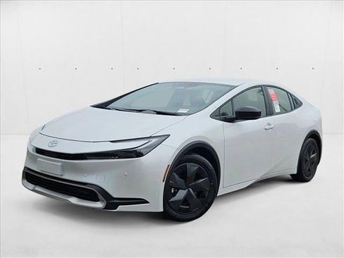 New 2026 Toyota Prius Plug-In Hybrid image 1