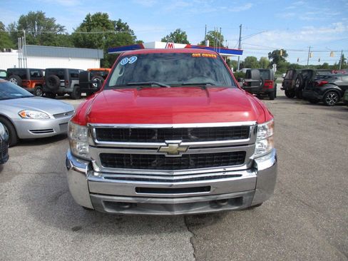 Used 2009 Chevrolet Silverado 2500 W/T image 3