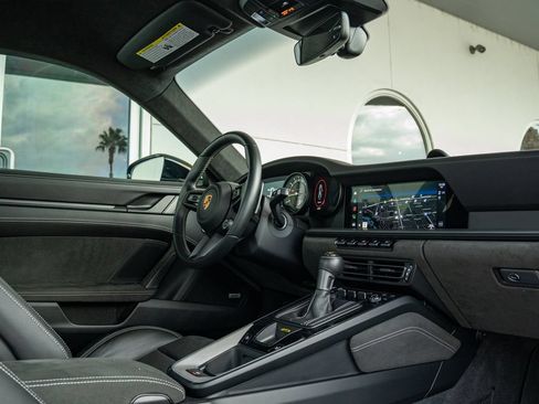 Certified 2022 Porsche 911 GT3 RWD image 20