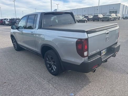 Used 2023 Honda Ridgeline Sport image 4