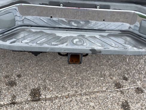 Used 2006 Nissan Frontier SE RWD image 14