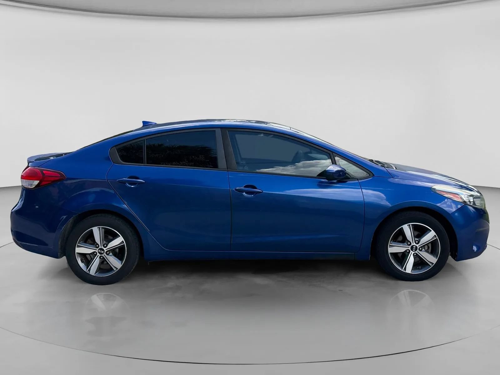 Used 2018 Kia Forte S FWD image 6