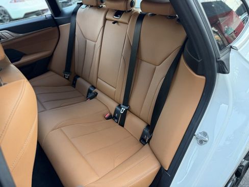 Used 2023 BMW i4 eDrive35 image 32