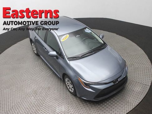Used 2024 Toyota Corolla LE FWD image 3