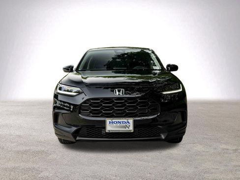 Used 2026 Honda HR-V LX image 3