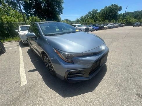 Used 2020 Toyota Corolla SE FWD image 1