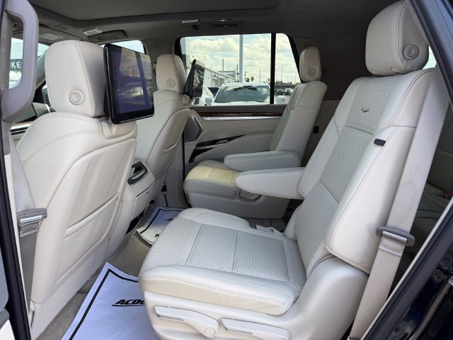 New 2026 Cadillac Escalade Platinum Sport AWD/4WD image 10