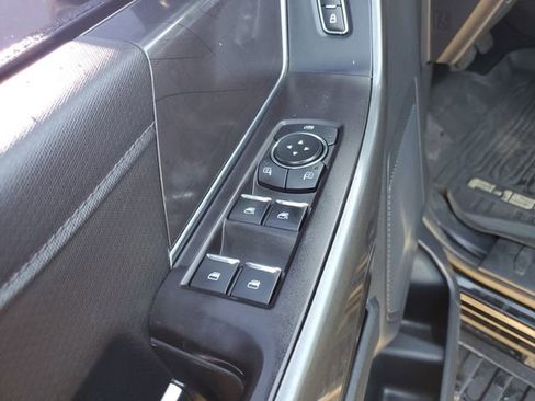 Used 2022 Ford F150 XLT w/ Equipment Group 302A High RWD image 18
