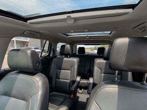 Used 2018 GMC Acadia SLT FWD image 13