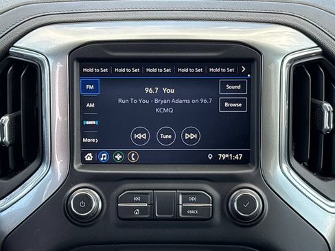 Used 2021 Chevrolet Silverado 1500 LT AWD/4WD image 27
