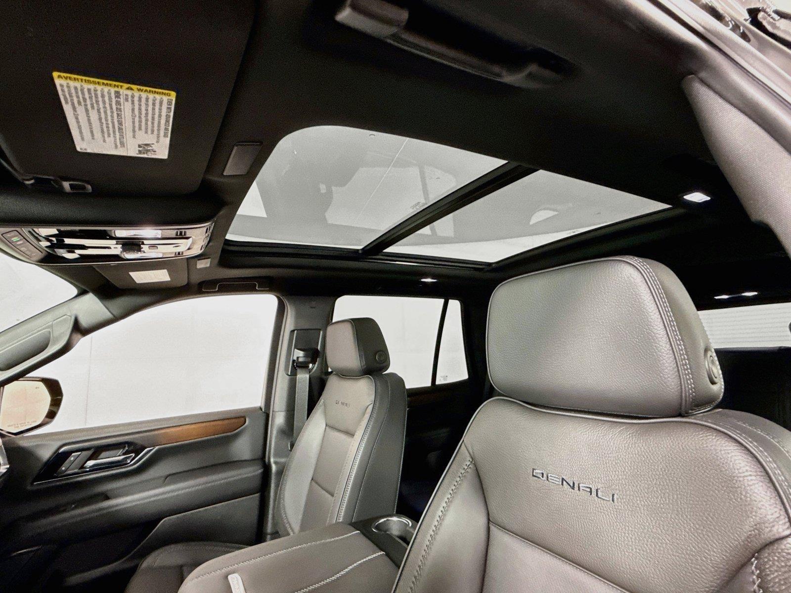 New 2027 GMC Yukon Denali w/ Advanced Technology Package AWD/4WD image 17