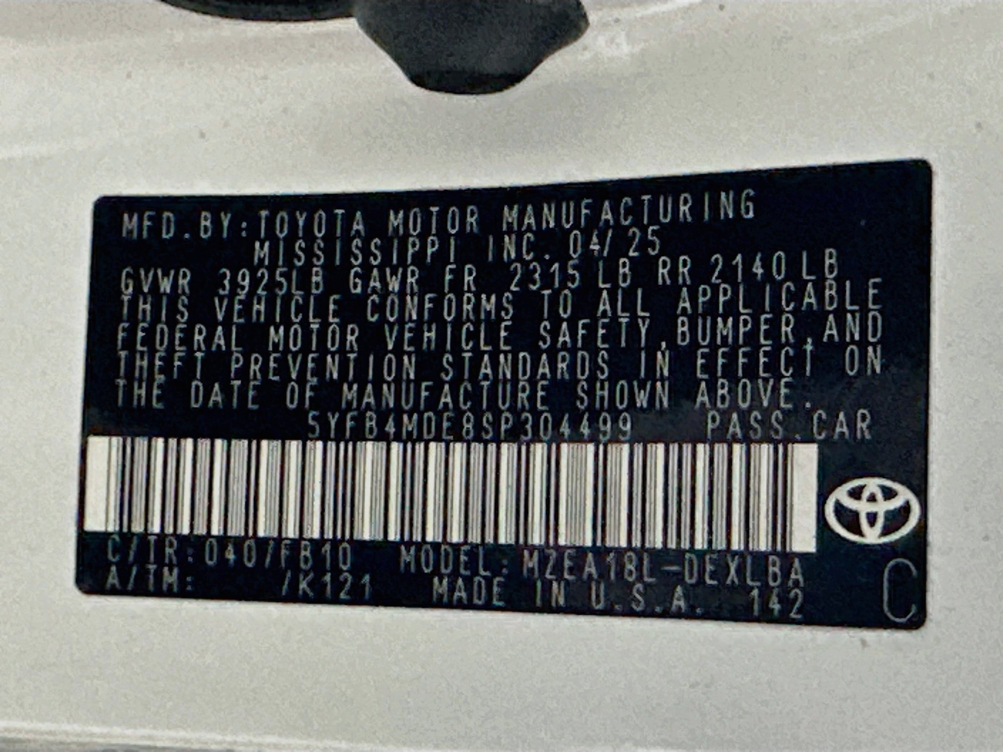 Used 2025 Toyota Corolla LE FWD image 12