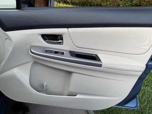 Used 2015 Subaru Crosstrek 2.0i Premium image 23