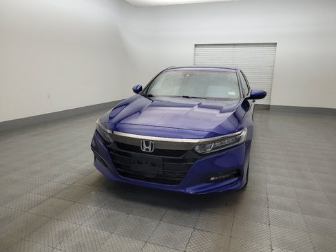 Used 2018 Honda Accord Sport image 15