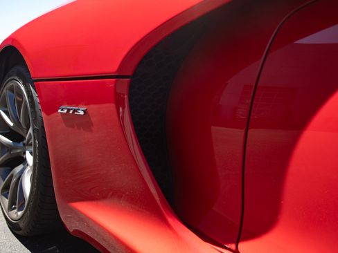 Used 2014 SRT Viper GTS w/ GTS Laguna Interior Package RWD image 50