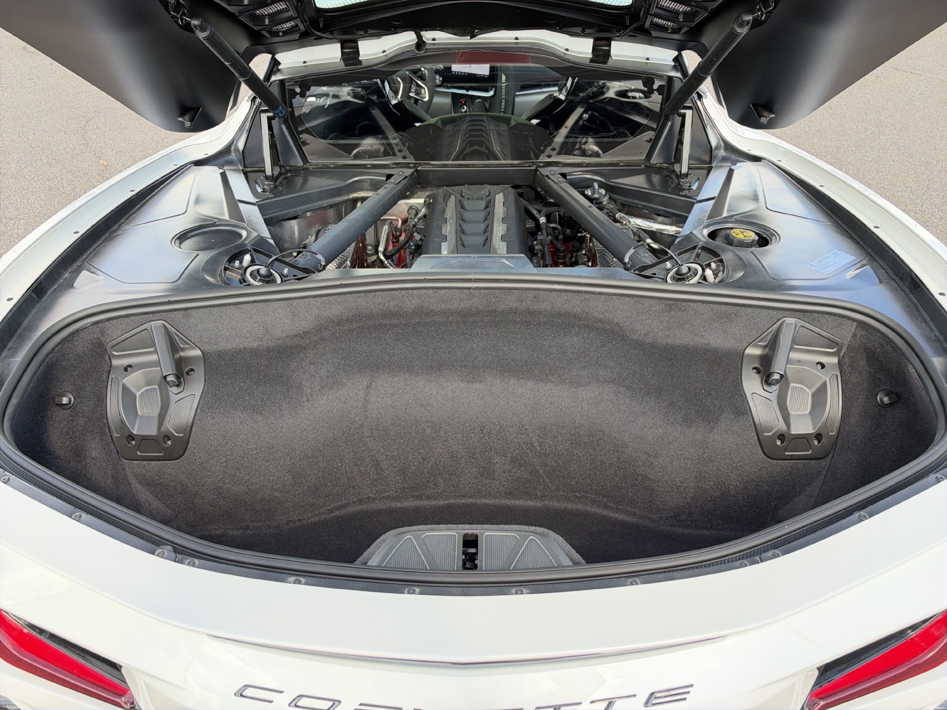 Used 2023 Chevrolet Corvette Stingray Premium Cpe RWD image 12