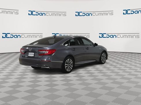 Used 2019 Honda Accord EX image 9