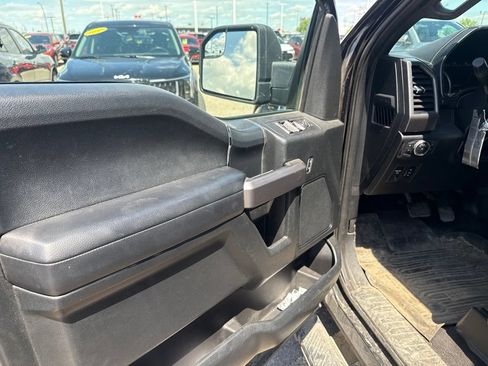 Used 2020 Ford F150 XLT w/ Equipment Group 302A Luxury AWD/4WD image 12