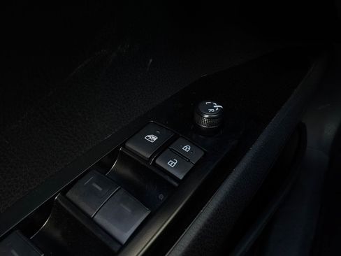 Used 2026 Toyota Camry SE FWD image 23