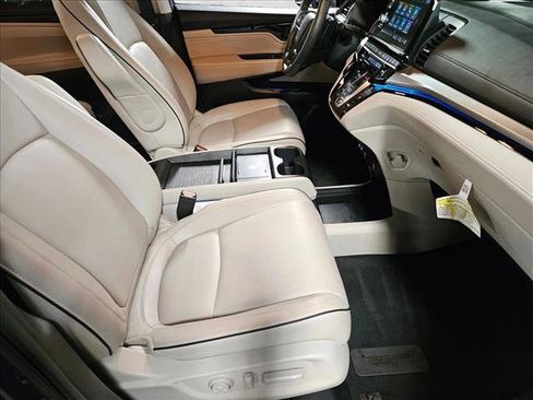 Used 2025 Honda Odyssey Touring image 22