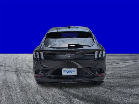 Certified 2023 Ford Mustang Mach-E Premium AWD/4WD image 5