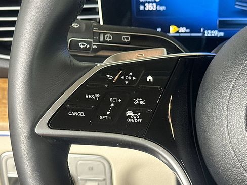 Certified 2026 Mercedes-Benz GLE 450 4MATIC image 27