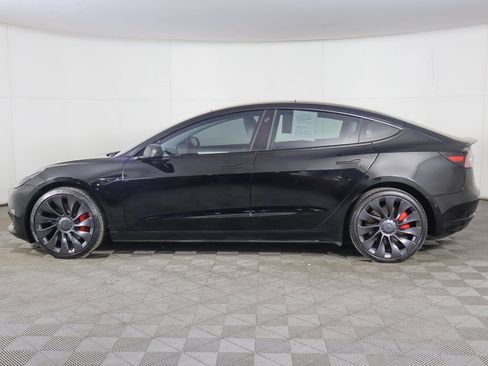 Used 2022 Tesla Model 3 Performance image 17